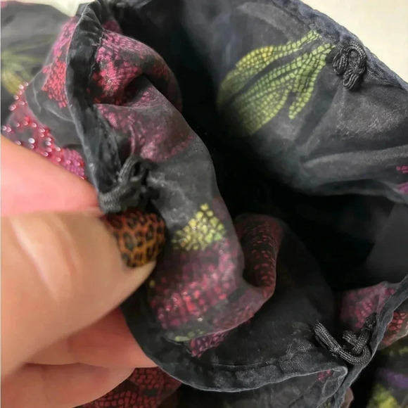 Chico’s Size 2 (Large) Silk Jacket Haori Black Floral Long Sleeves Beaded - Picture 7 of 9